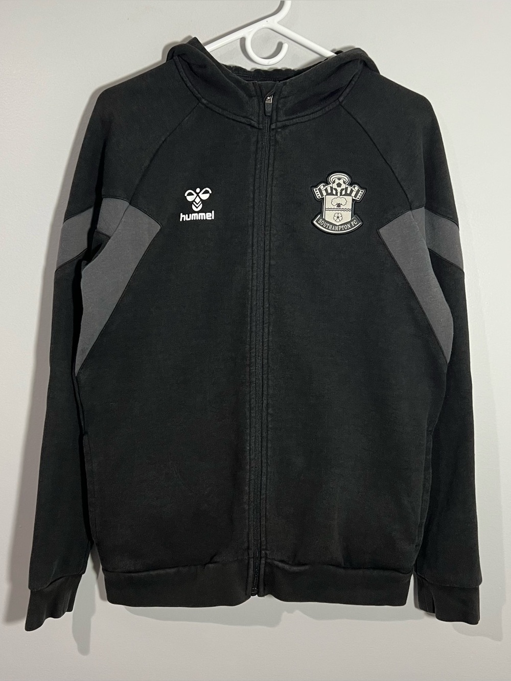 Hummel Southampton FC Soccer Black Long Sleeve Full Zip Hoodie Jacket Mens XS